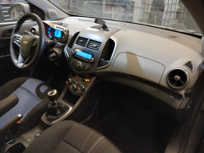 Chevrolet Aveo 1.3 D 16V Sloopvoertuig (2012, Grijs)