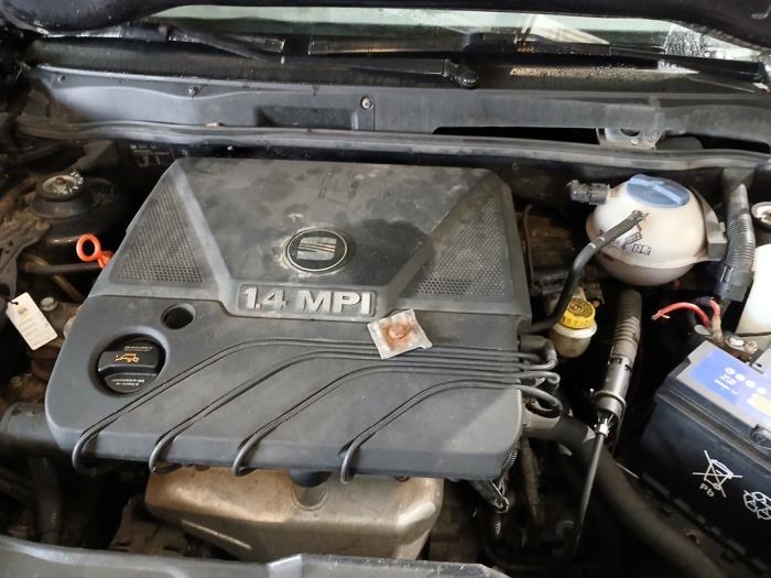 Seat Arosa 1.4i Skrotfordon (2004, ZWART)