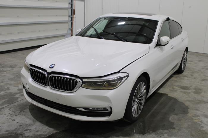 BMW 6 serie Gran Turismo 630d xDrive 3.0 TwinPower Turbo 24V Skrotfordon (2018, WIT)