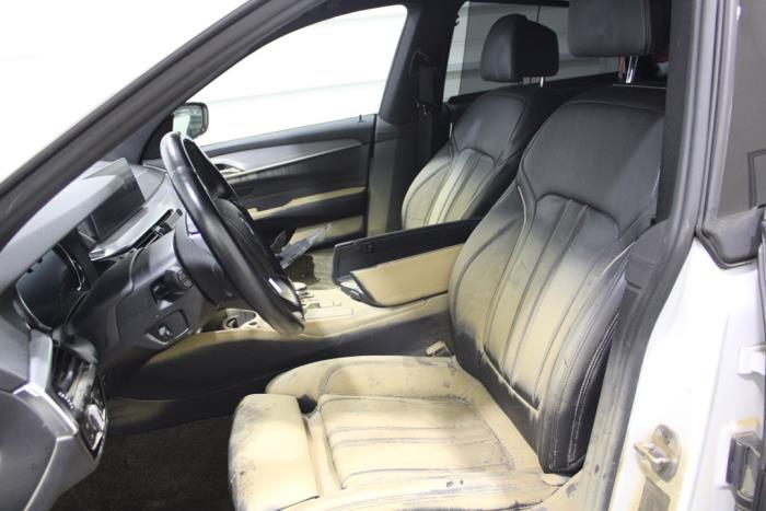 BMW 6 serie Gran Turismo 630d xDrive 3.0 TwinPower Turbo 24V Skrotfordon (2018, WIT)