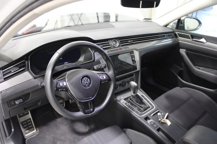 Volkswagen Passat Variant 2.0 TDI 16V 190 4Motion Sloopvoertuig (2017, Wit)