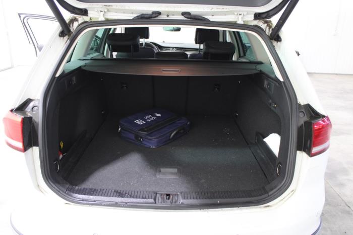 Volkswagen Passat Variant 2.0 TDI 16V 190 4Motion Sloopvoertuig (2017, Wit)