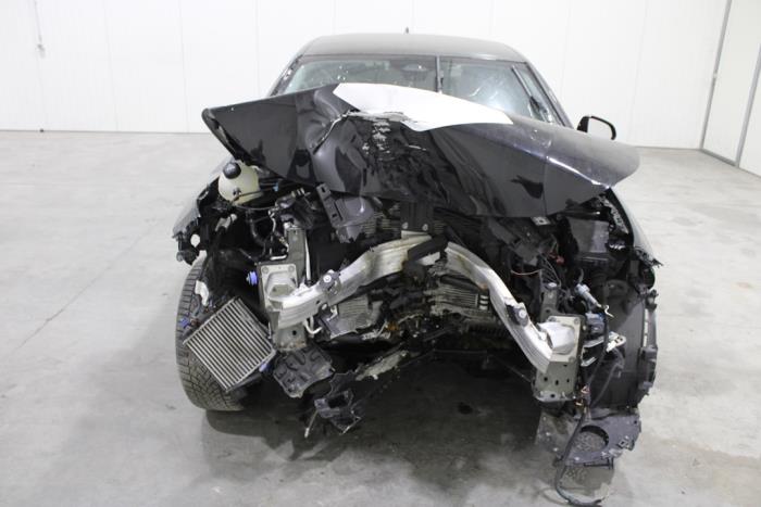 Peugeot 308 1.5 Blue HDi 130 16V Samochód złomowany (2022, Czarny)