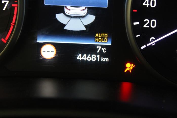 Hyundai i30 Fastback 1.4 T-GDI 16V Samochód złomowany (2018, Bialy)