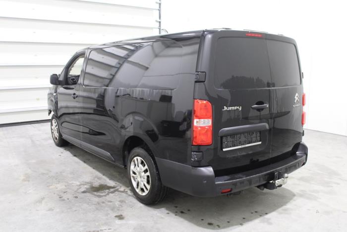 Citroen Jumpy 2.0 Blue HDI 120 Skrotfordon (2019, ZWART)