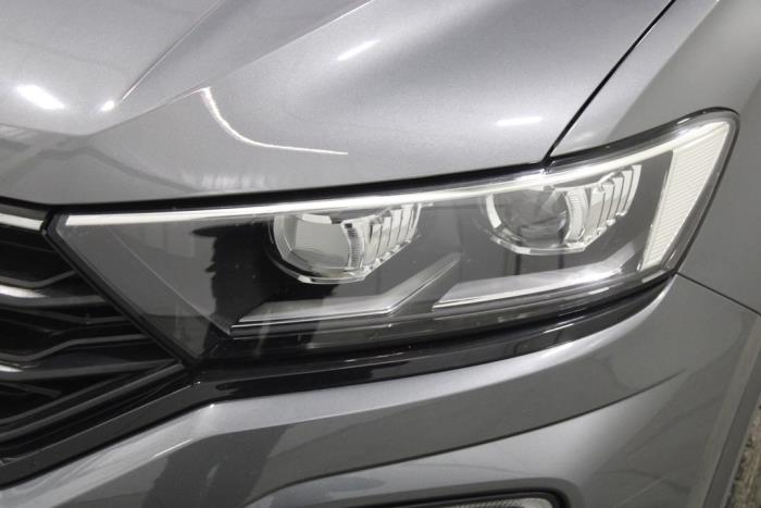 Volkswagen T-Roc I 1.0 TSI 12V Sloopvoertuig (2021, Grijs)