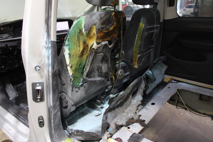 Ford Tourneo Connect/Grand Tourneo Connect 1.5 Ecoboost Skrotfordon (2023, GRIJS)