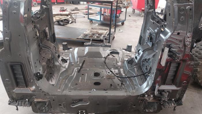 Landrover Defender II 90 3.0 D300 MHEV Skrotfordon (2023, GRIJS)