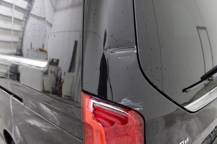 Mercedes V 2.1 250 BlueTEC, 250 d 16V Skrotfordon (2017, ZWART)