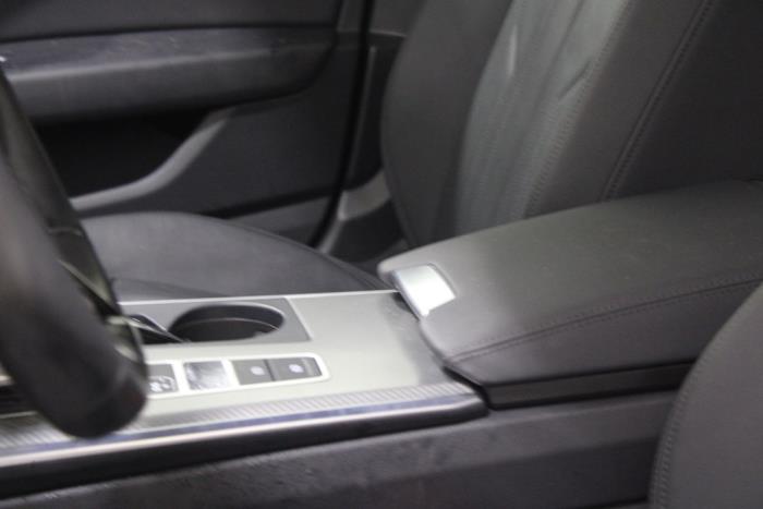 Audi A6 Avant 2.0 35 TDI Mild hybrid Sloopvoertuig (2021, Zwart)