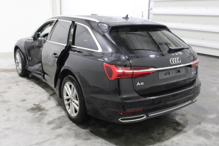 Audi A6 Avant 2.0 35 TDI Mild hybrid Sloopvoertuig (2021, Zwart)