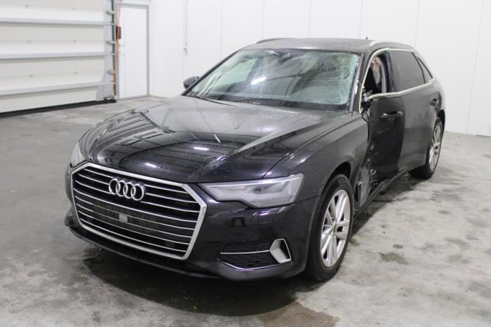 Audi A6 Avant 2.0 35 TDI Mild hybrid Sloopvoertuig (2021, Zwart)