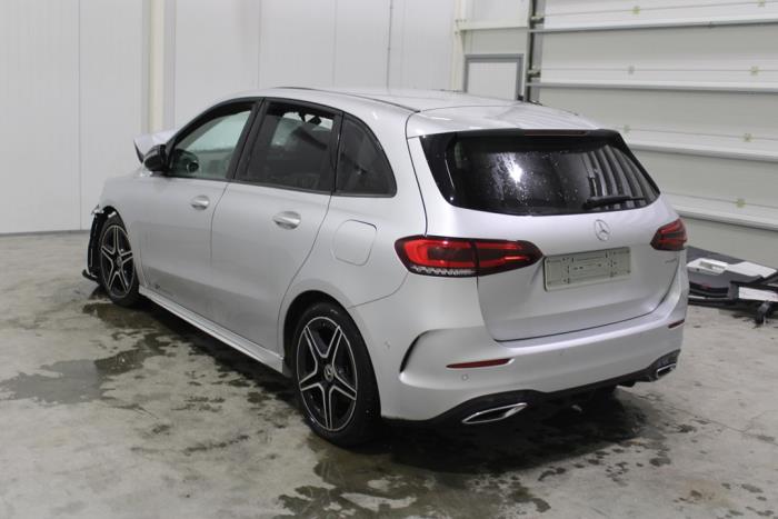 Mercedes B 1.5 B-180d Sloopvoertuig (2020, Grijs)