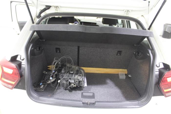 Volkswagen Polo VI 1.6 TDI 16V 95 Sloopvoertuig (2019, Wit)