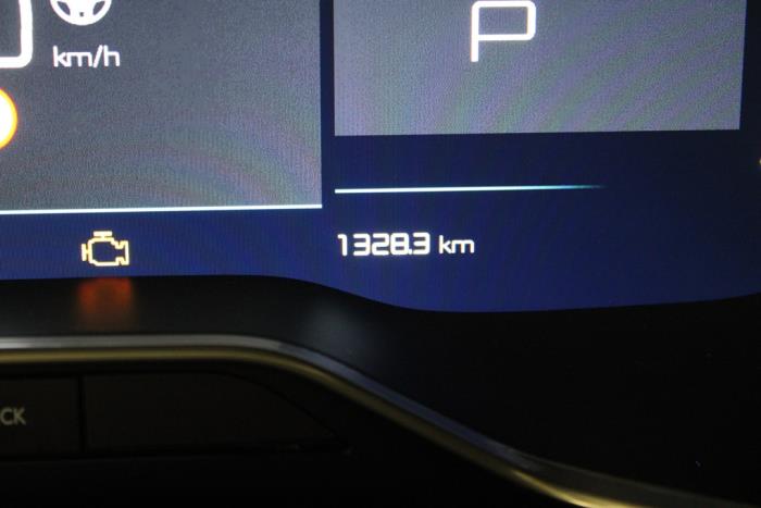 Citroen C5 Aircross I 1.5 Blue HDi 130 16V Sloopvoertuig (2023, Grijs)