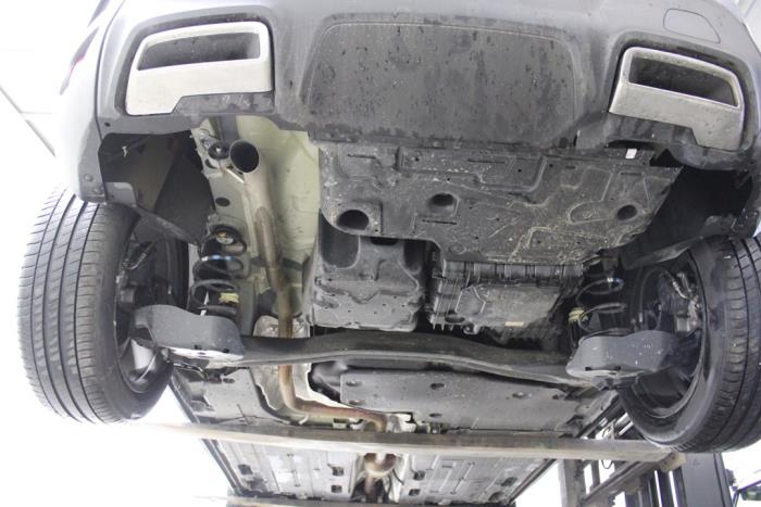 Citroen C5 Aircross I 1.5 Blue HDi 130 16V Sloopvoertuig (2023, Grijs)