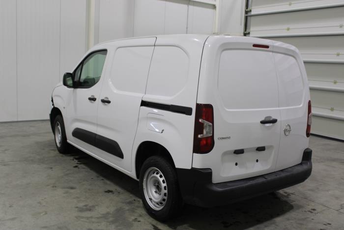 Opel Combo Cargo 1.5 CDTI 100 Sloopvoertuig (2024, Wit)