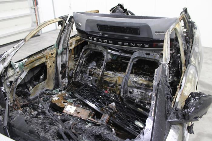 Landrover Range Rover Velar 2.0 D180 AWD Sloopvoertuig (2018, Grijs)