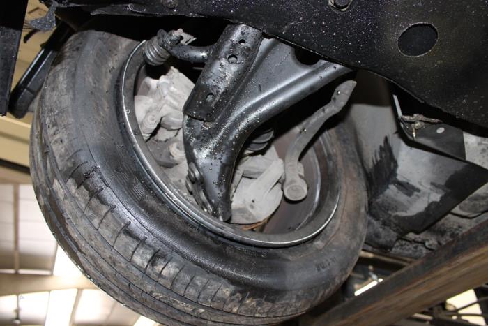 Peugeot 308 SW 1.5 Blue HDi 130 16V Sloopvoertuig (2023, Grijs)