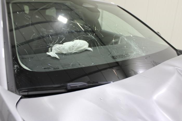 Peugeot 308 SW 1.5 Blue HDi 130 16V Sloopvoertuig (2023, Grijs)