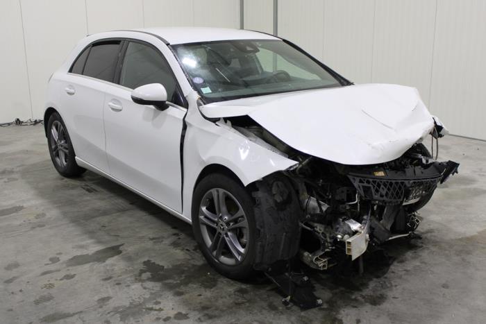 Mercedes A 1.3 A-180 Turbo 16V Sloopvoertuig (2019, Wit)