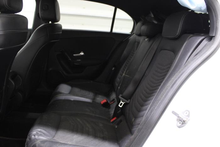 Mercedes A 1.3 A-180 Turbo 16V Sloopvoertuig (2019, Wit)