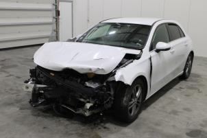 Mercedes A 1.3 A-180 Turbo 16V  (Sloop)