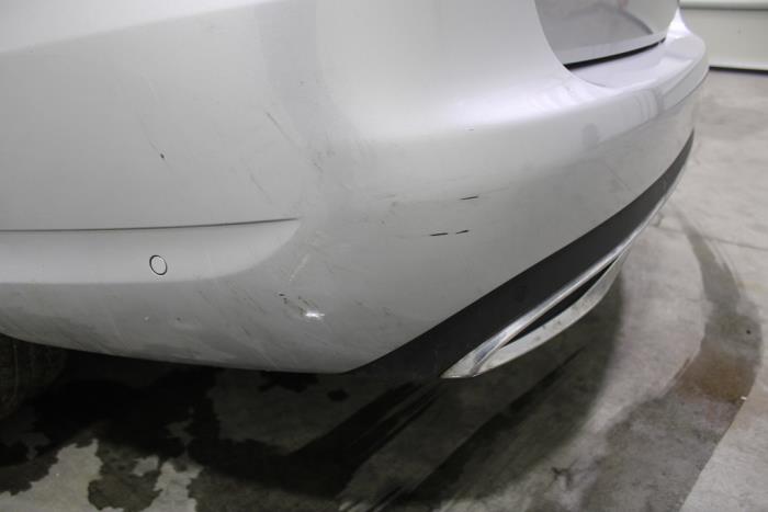 Mercedes C Estate C-180d 1.6 Turbo 16V Skrotfordon (2020, GRIJS)