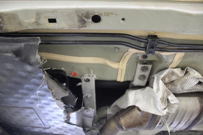 Mercedes C Estate C-180d 1.6 Turbo 16V Skrotfordon (2020, GRIJS)