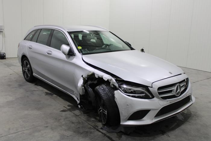Mercedes C Estate C-180d 1.6 Turbo 16V Skrotfordon (2020, GRIJS)