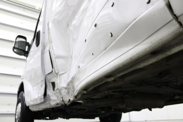 Peugeot Boxer 2.2 Blue HDi 120 Skrotfordon (2022, WIT)