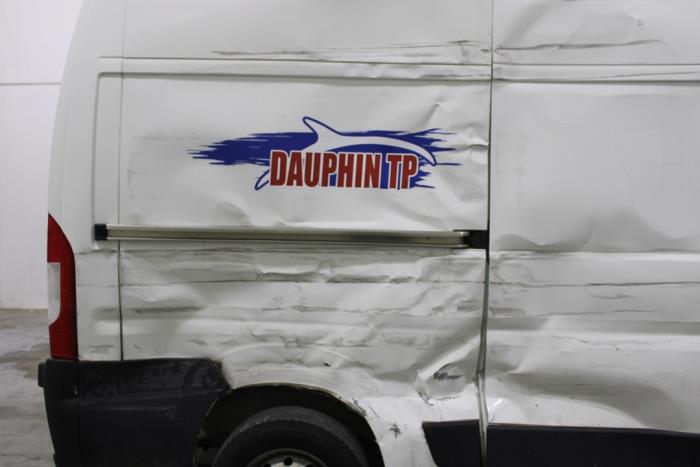 Peugeot Boxer 2.2 Blue HDi 120 Sloopvoertuig (2019, Wit)