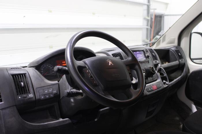 Peugeot Boxer 2.2 Blue HDi 120 Sloopvoertuig (2019, Wit)