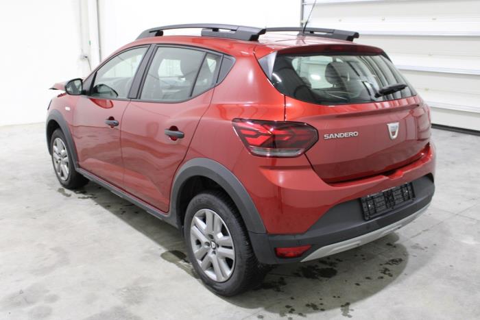Dacia Sandero III 1.0 TCe 90 12V Skrotfordon (2022, ROOD)