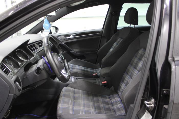 Volkswagen Golf VII 1.4 GTE 16V Sloopvoertuig (2015, Zwart)