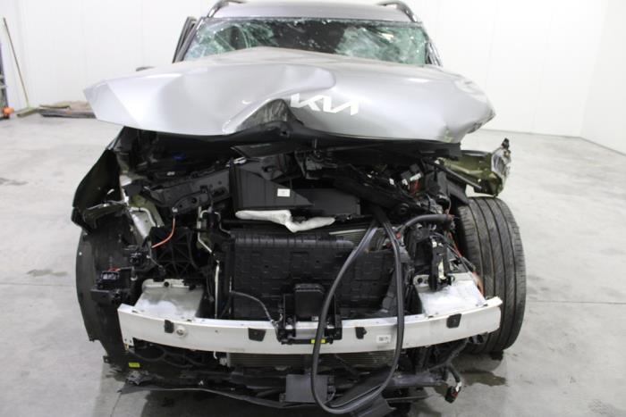 Kia EV9 76.1 kWh Sloopvoertuig (2024, Grijs)