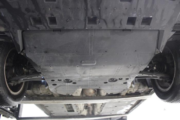 Citroen C4 Picasso 1.6 e-Hdi, BlueHDi 115 Samochód złomowany (2018, LAK MOKA)