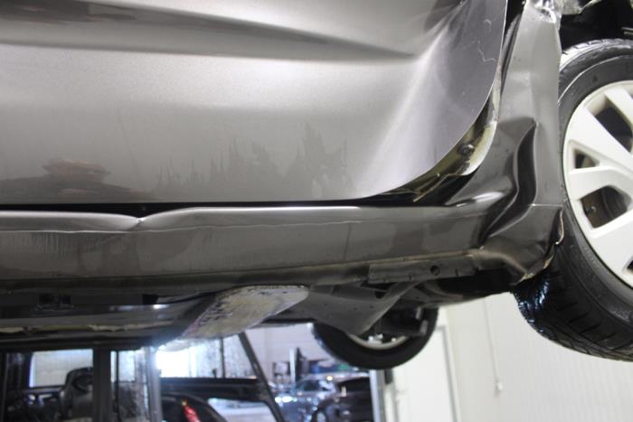 Citroen C4 Picasso 1.6 e-Hdi, BlueHDi 115 Samochód złomowany (2018, LAK MOKA)