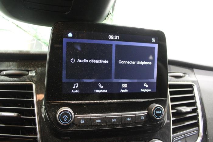 Ford Transit Custom 2.0 TDCi 16V Eco Blue 185 Samochód złomowany (2020, Rózowy, Bialy)