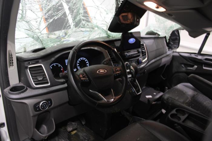 Ford Transit Custom 2.0 TDCi 16V Eco Blue 185 Samochód złomowany (2020, Rózowy, Bialy)