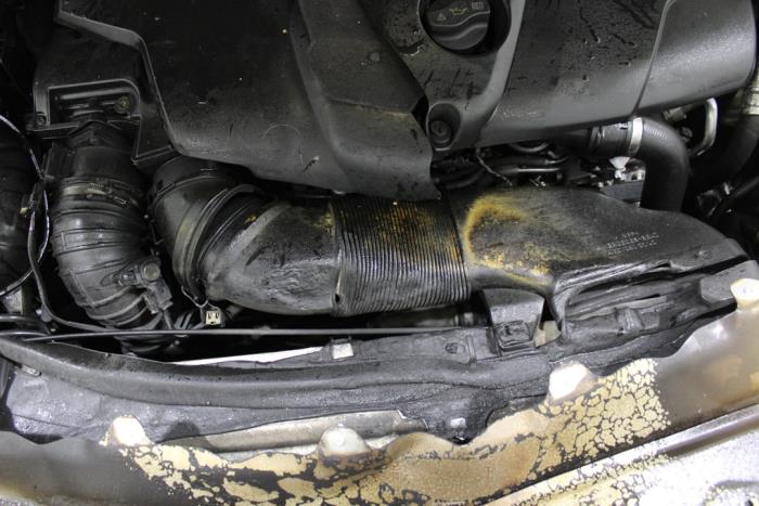 Mercedes C C-220 2.2 CDI BlueTEC, C-220 d 16V Skrotfordon (2016, ZWART)