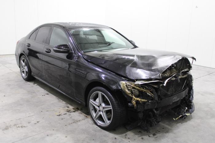 Mercedes C C-220 2.2 CDI BlueTEC, C-220 d 16V Skrotfordon (2016, ZWART)