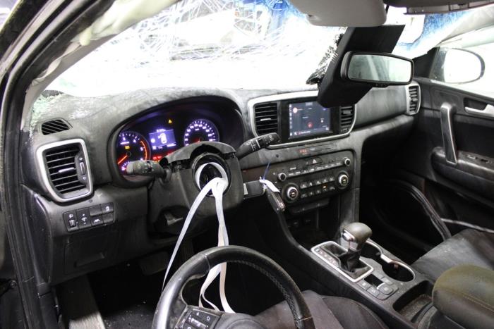 Kia Sportage 1.6 CRDi 16V Eco-Dynamics+ Sloopvoertuig (2020, Zwart)