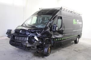 Peugeot Boxer 2.2 Blue HDi 140  (Sloop)