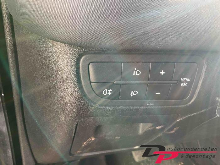 Fiat Punto Evo 1.2 Euro 4 Skrotfordon (2010, ZWART)