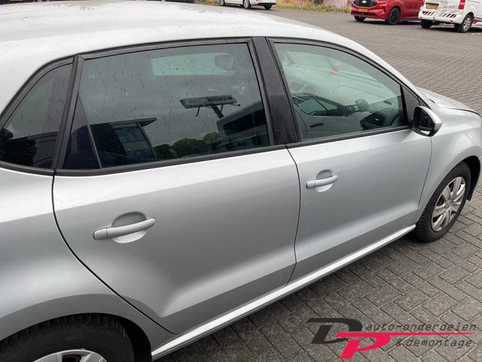 Volkswagen Polo V 1.2 12V BlueMotion Technology Skrotfordon (2009, GRIJS)