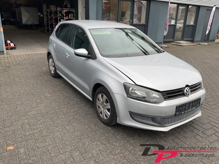 Volkswagen Polo V 1.2 12V BlueMotion Technology Skrotfordon (2009, GRIJS)