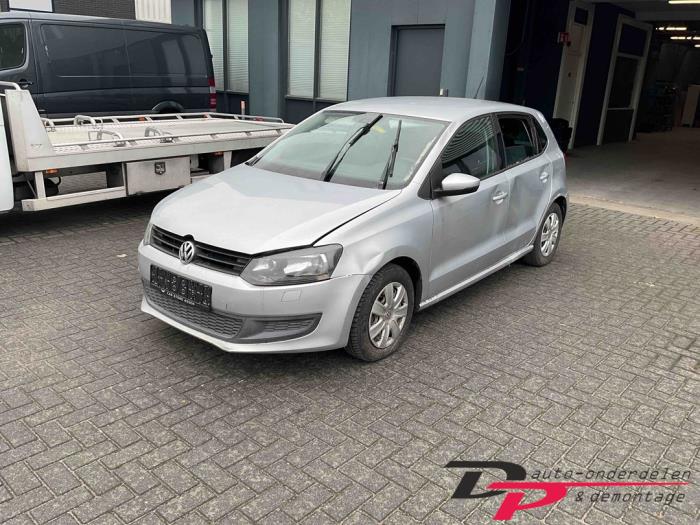 Volkswagen Polo V 1.2 12V BlueMotion Technology Skrotfordon (2009, GRIJS)