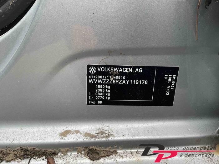 Volkswagen Polo V 1.2 12V BlueMotion Technology Skrotfordon (2009, GRIJS)