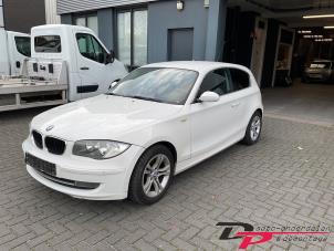BMW 1 serie 118d 16V  (Skrot)